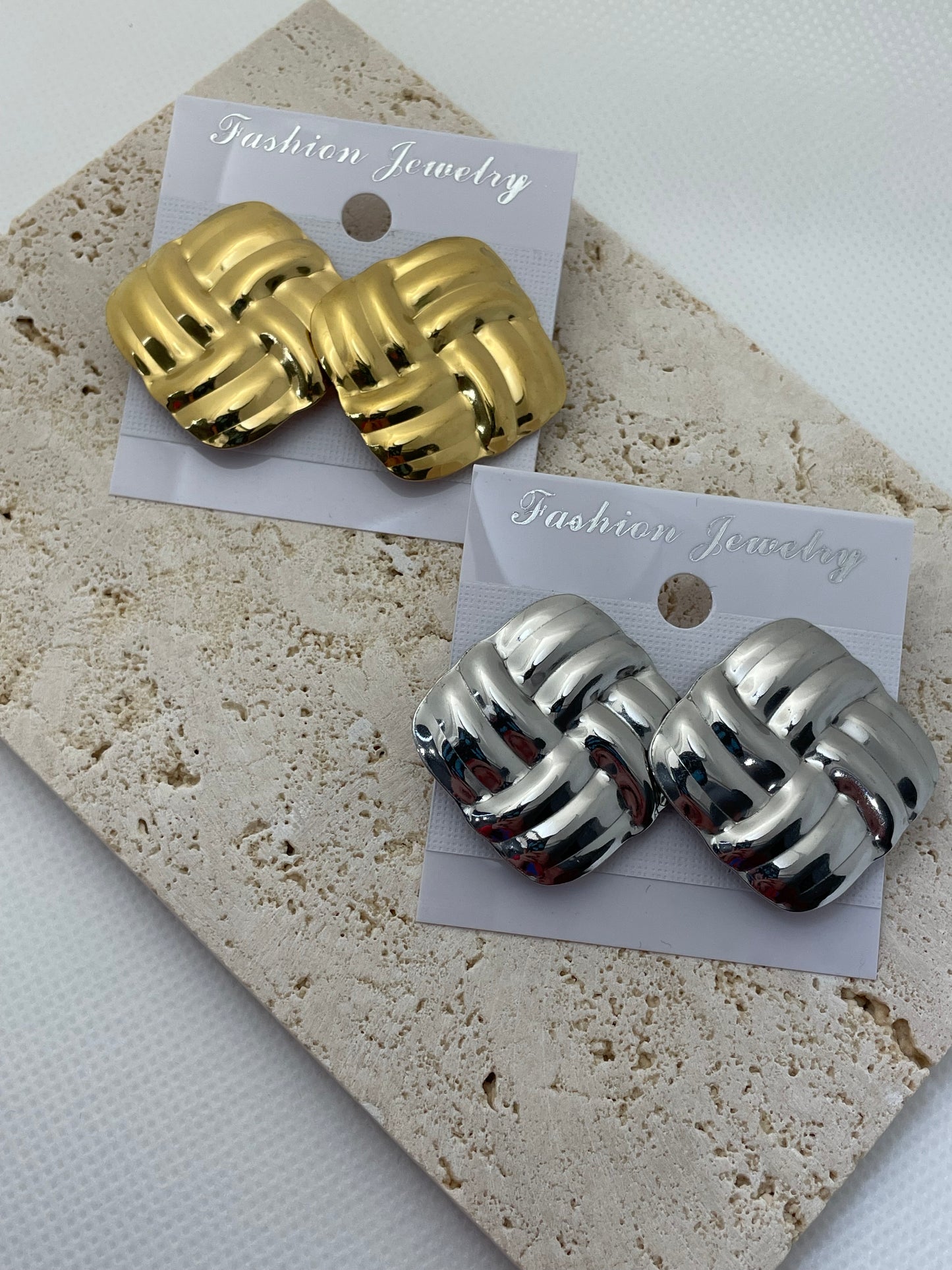 Σκουλαρίκια wooven