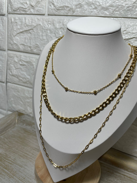 Κολιέ τριπλή χρυσή αλυσίδα