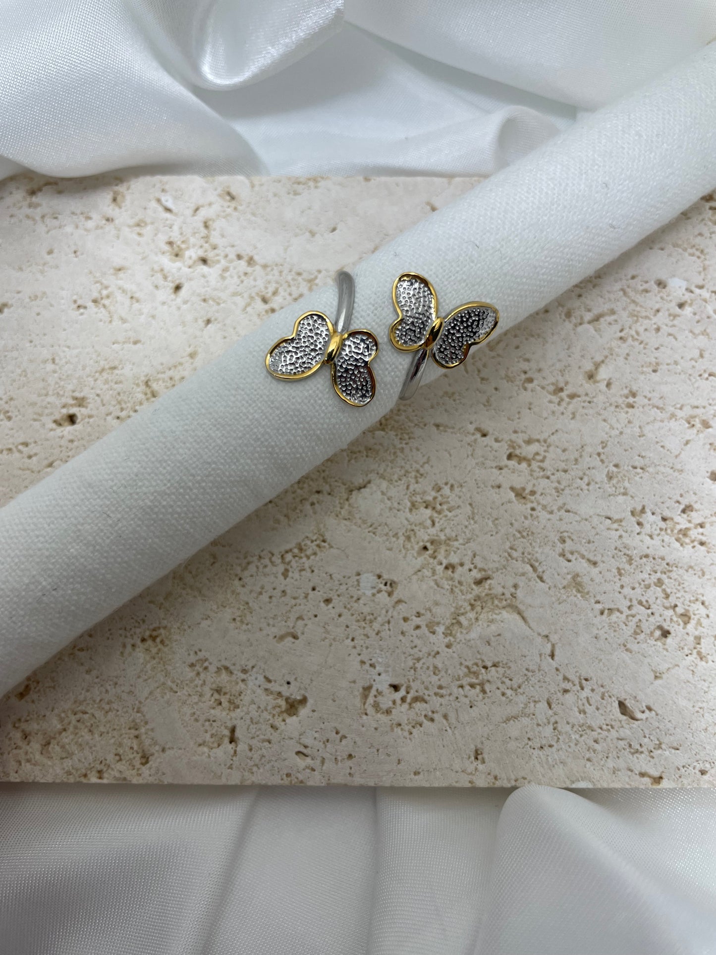 Δαχτυλίδι διπλή πεταλούδα