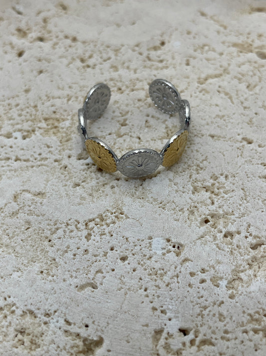 Δαχτυλίδι στρογγυλοί ήλιοι