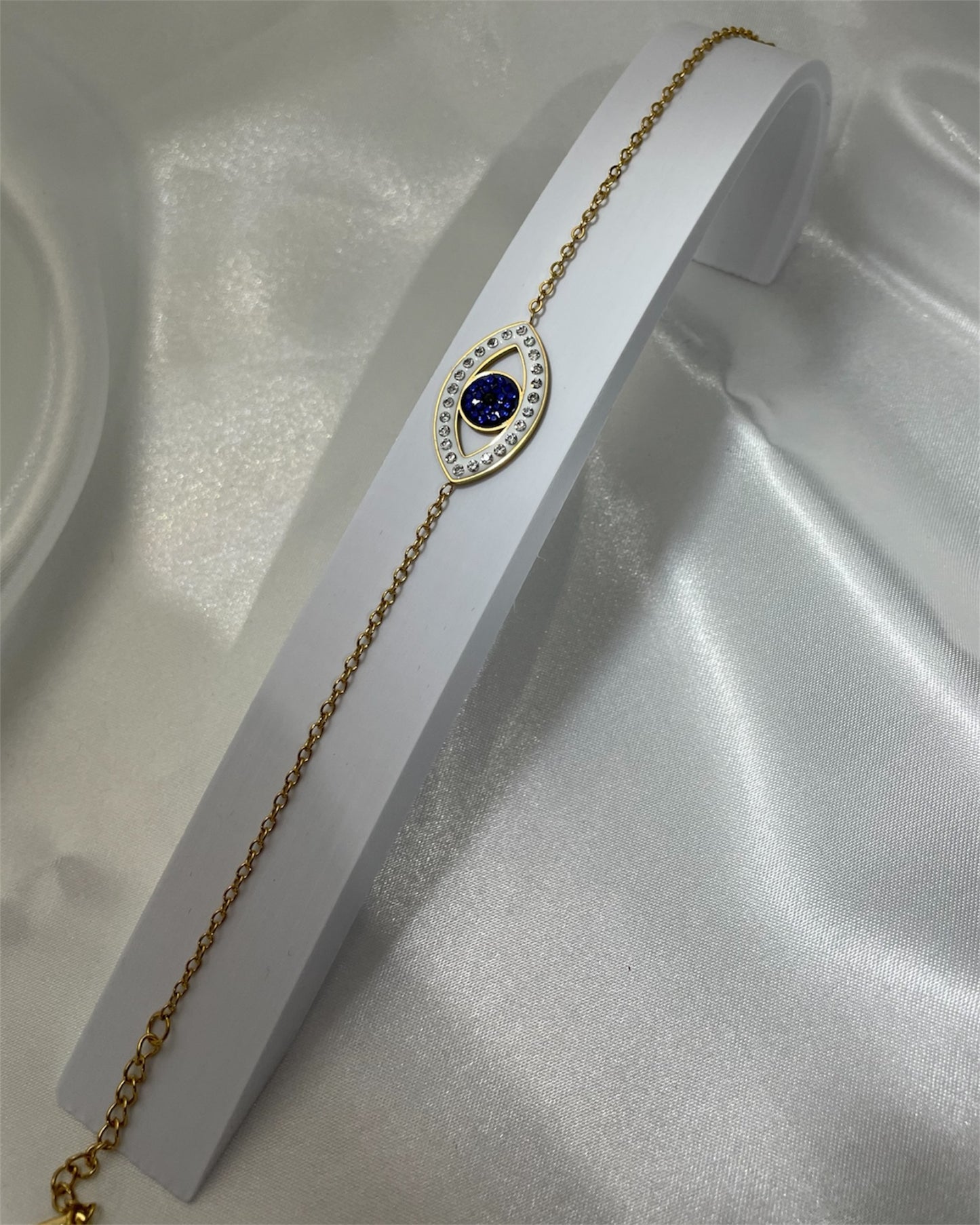 Χρυσό βραχιόλι με μπλε μάτι