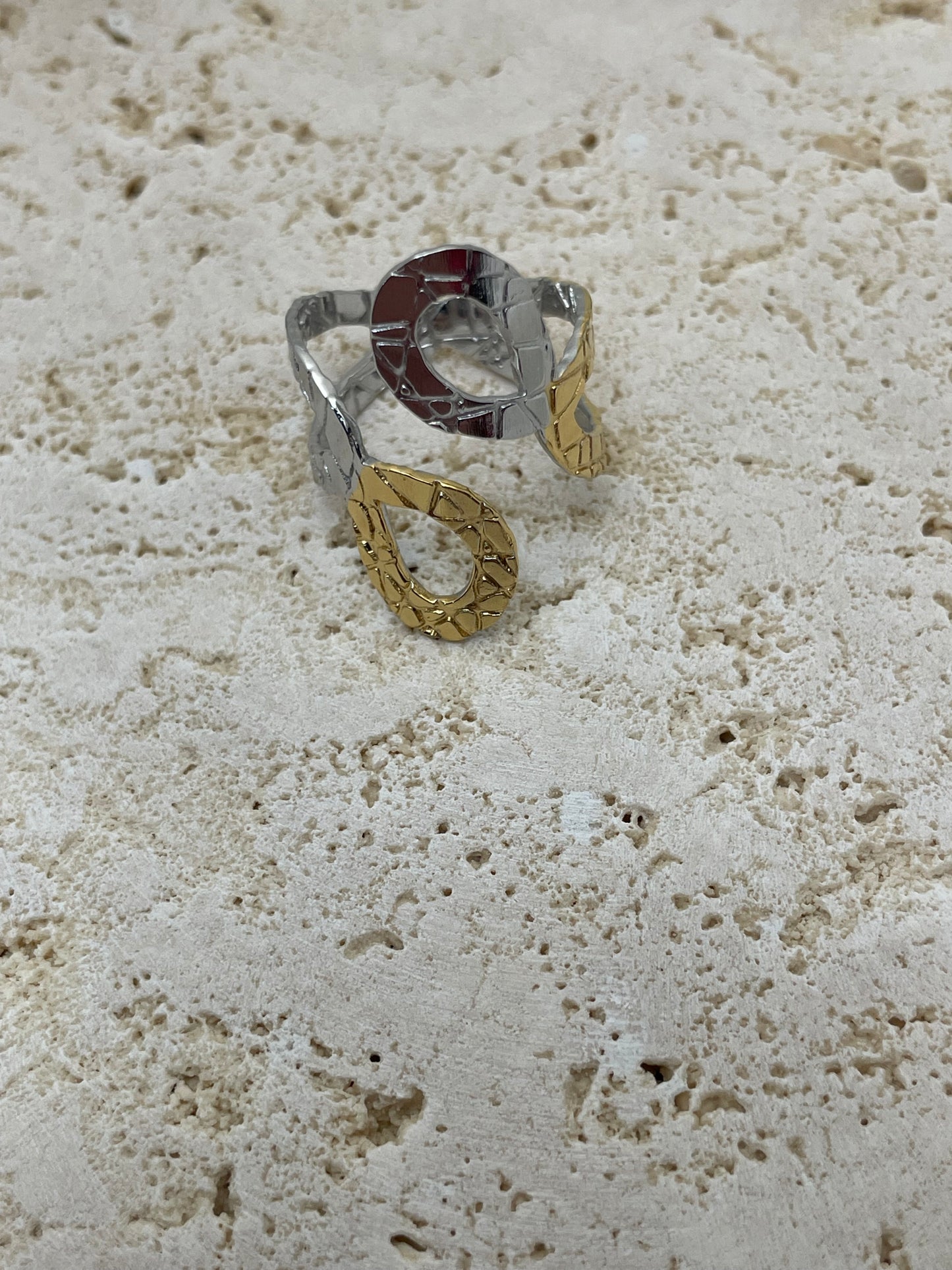 Δαχτυλίδι οβάλ κρίκοι δίχρωμο