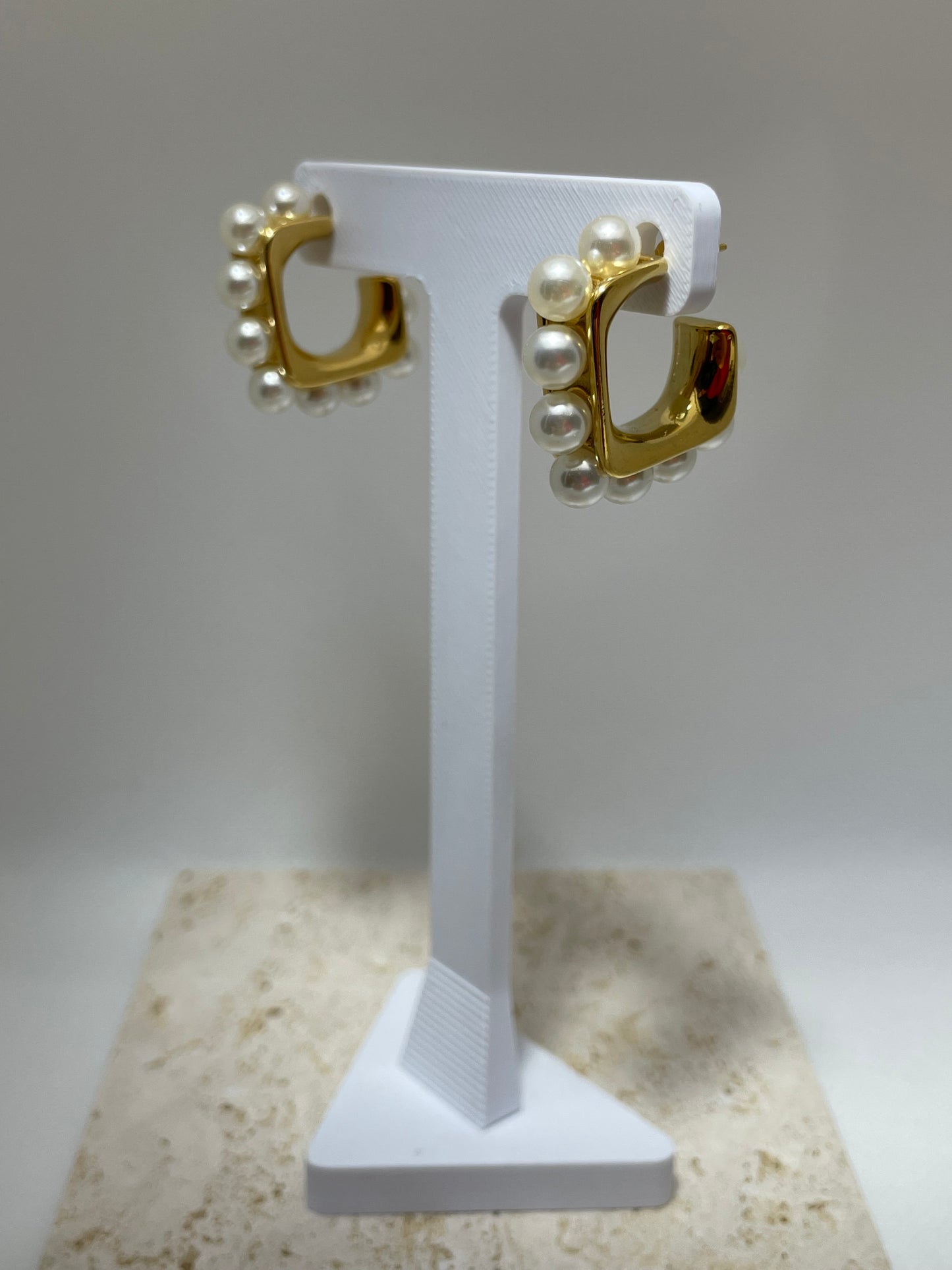 Χρυσοί κρίκοι με πέρλες