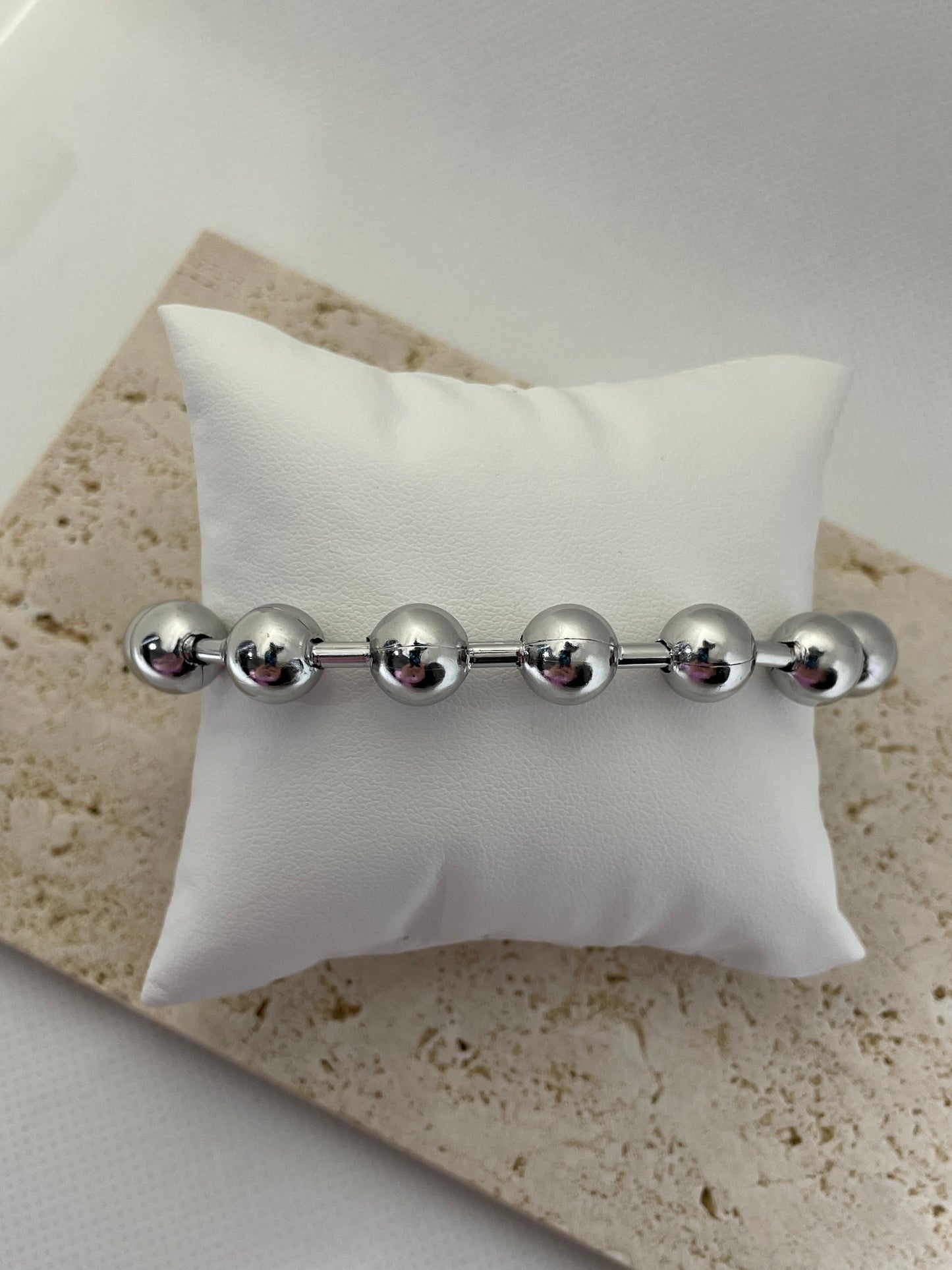 Ασημί βραχιόλι αλυσίδας με μπίλιες
