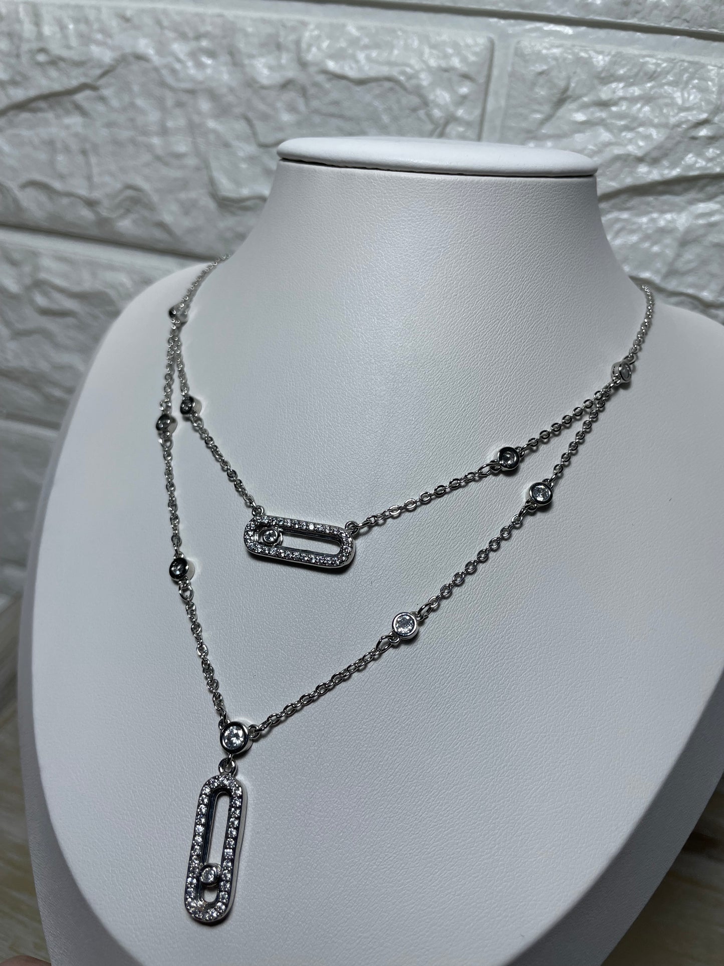 Διπλό ασημί κολιέ με μπάρες zircon