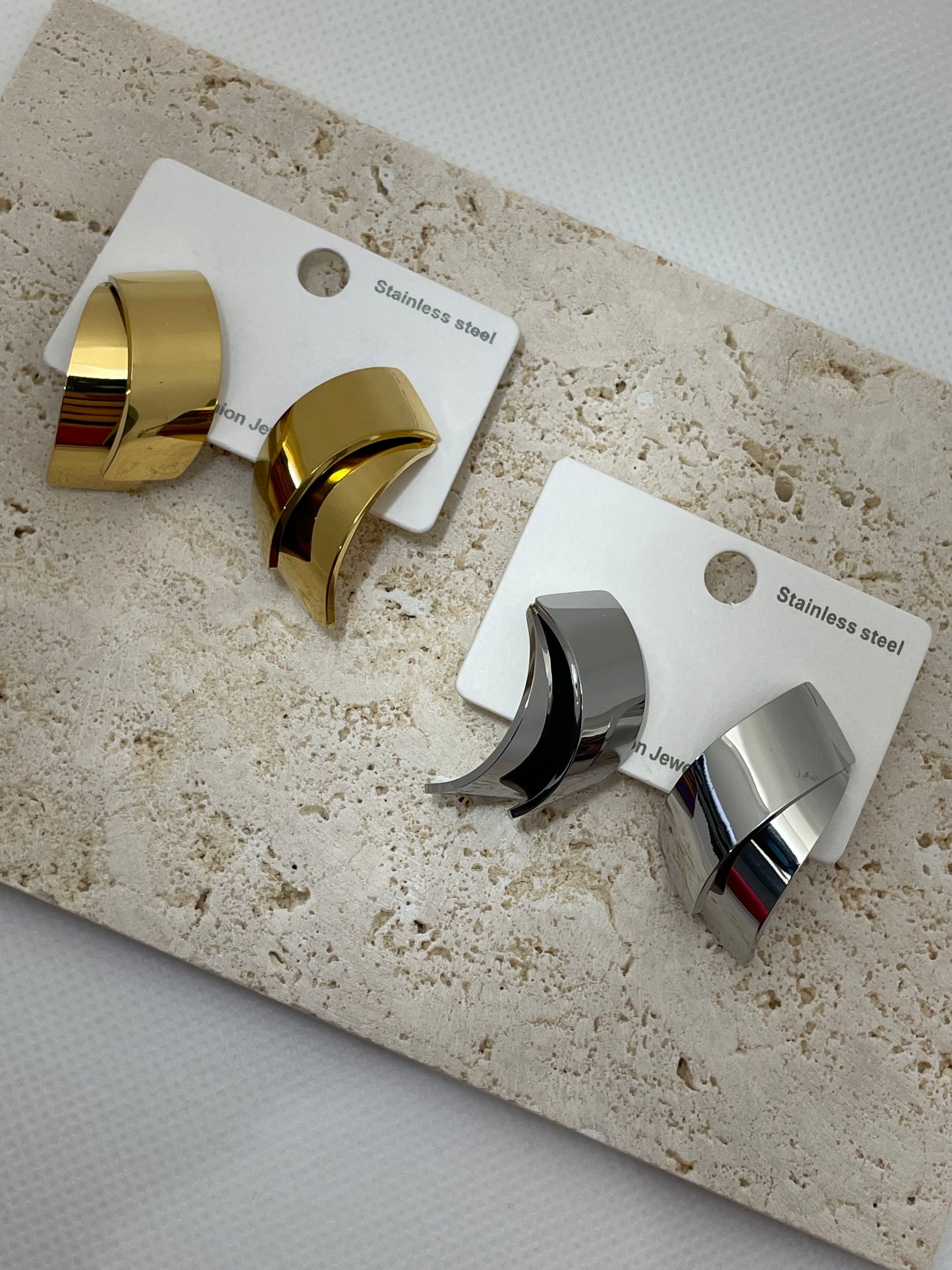 Σκουλαρίκια curved bars