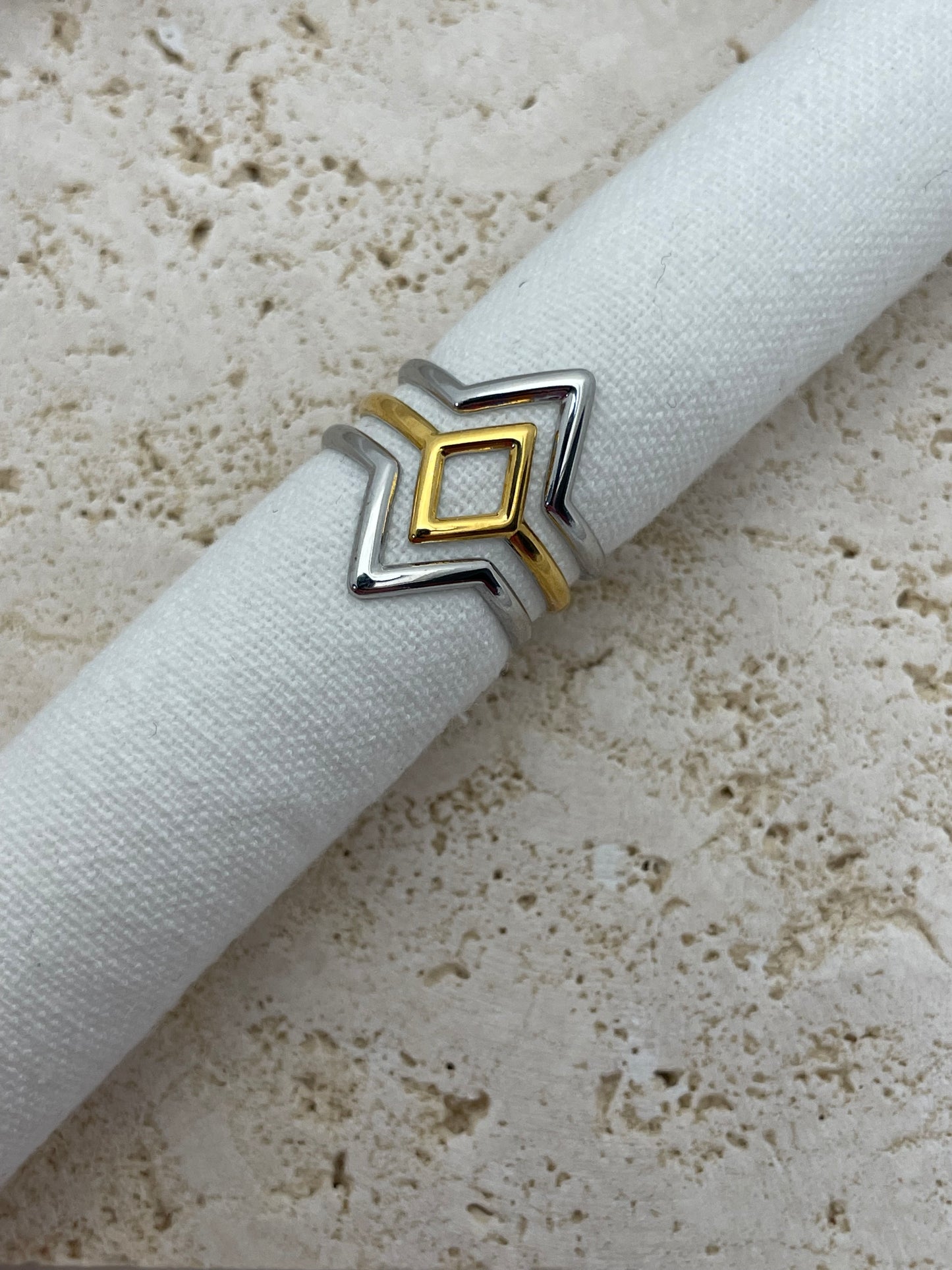 Δαχτυλίδι ρόμβοι δίχρωμο