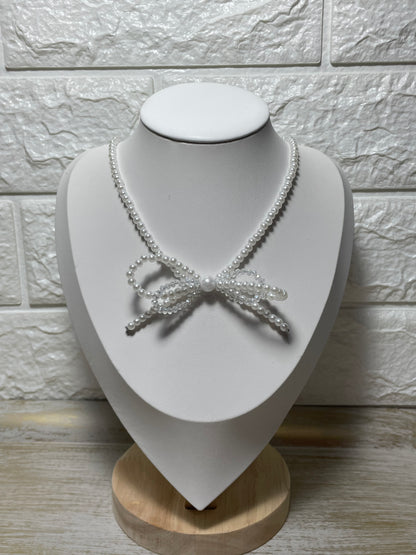 Κολιέ φιόγκος με πέρλες