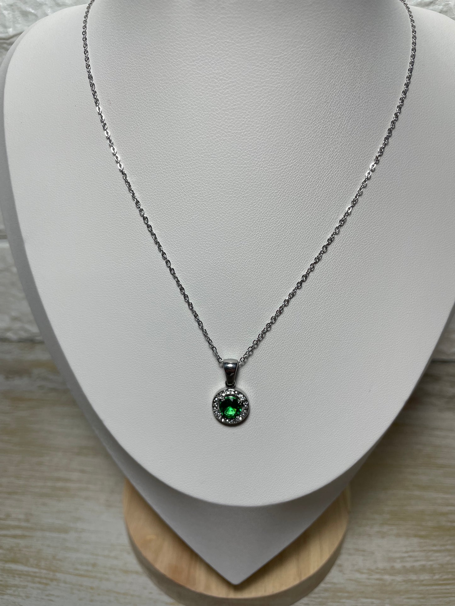 Ατσάλινο κολιέ ροζέτα