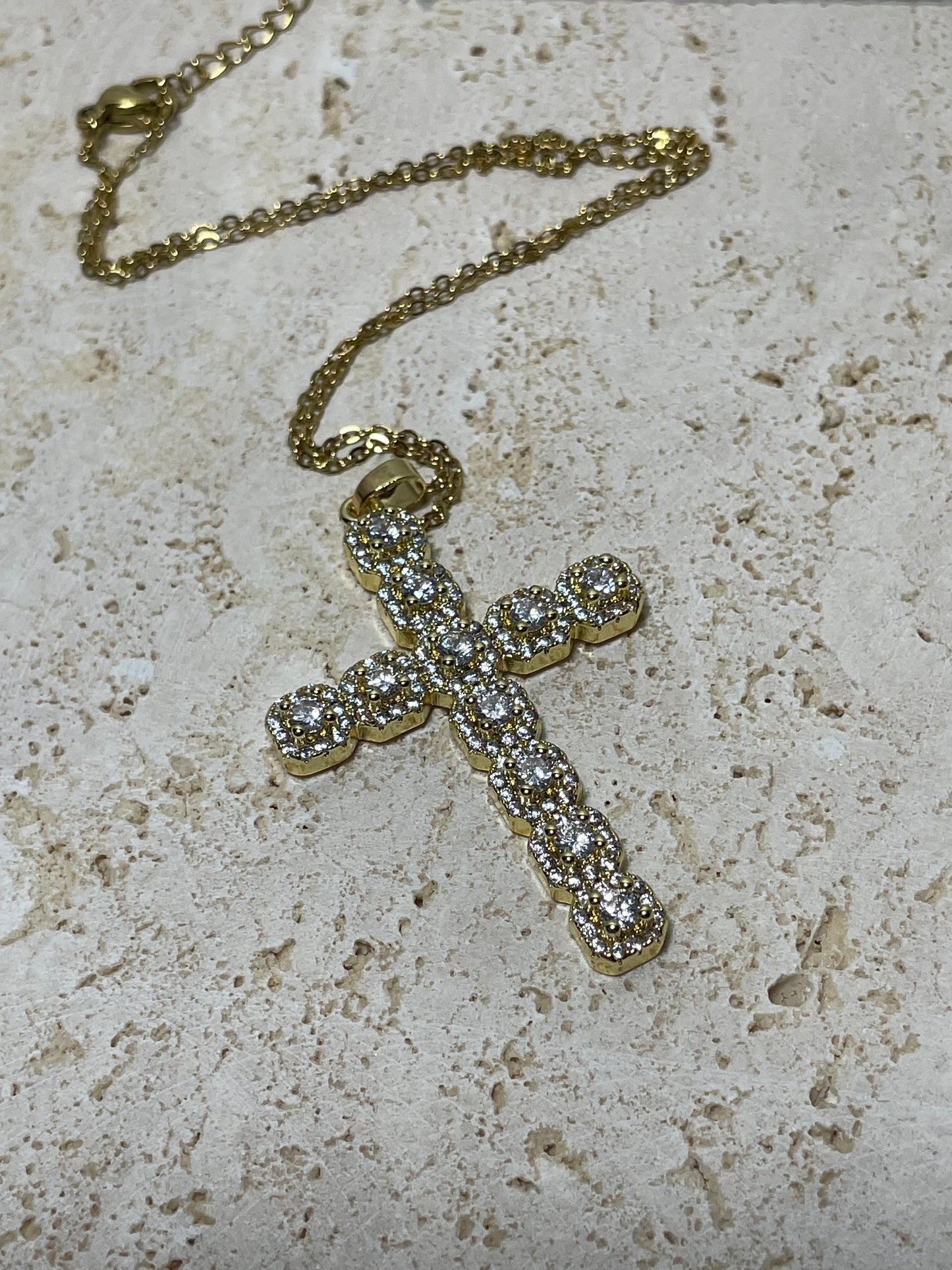 Κολιέ χρυσός σταυρός με zircon