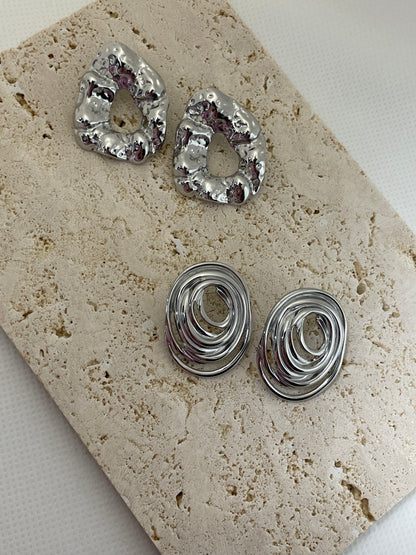 Ατσάλινα ασημί σκουλαρίκια