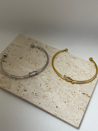 Διπλή χειροπέδα με κόμπο