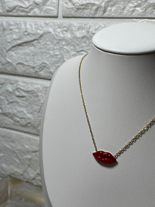 Ατσάλινο κολιέ κόκκινα χείλη