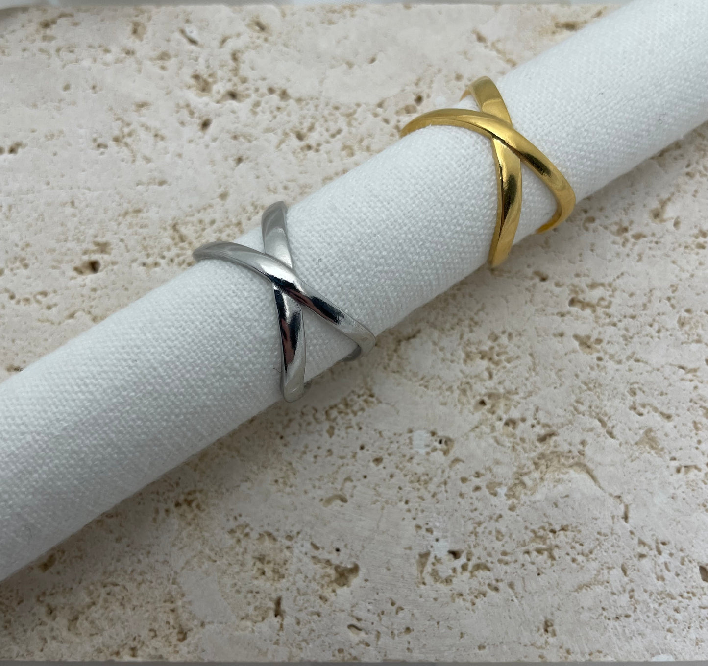 Δαχτυλίδι χιαστή