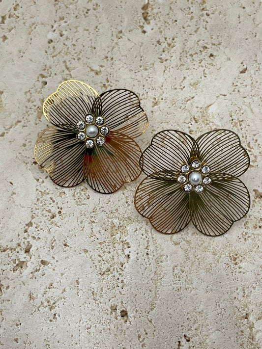 Χρυσά σκουλαρίκια λουλούδι