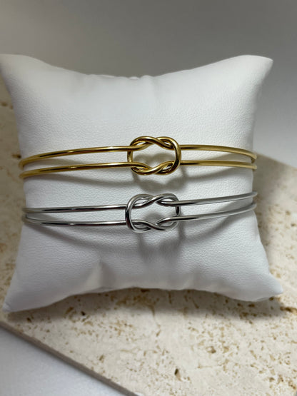 Διπλή χειροπέδα με κόμπο